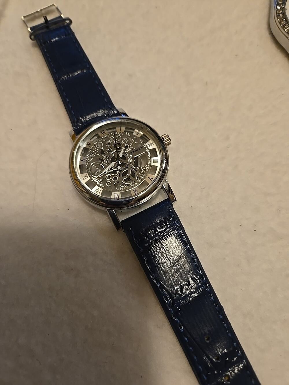 “Sanwood” Watch Visable Gears Needs Battery